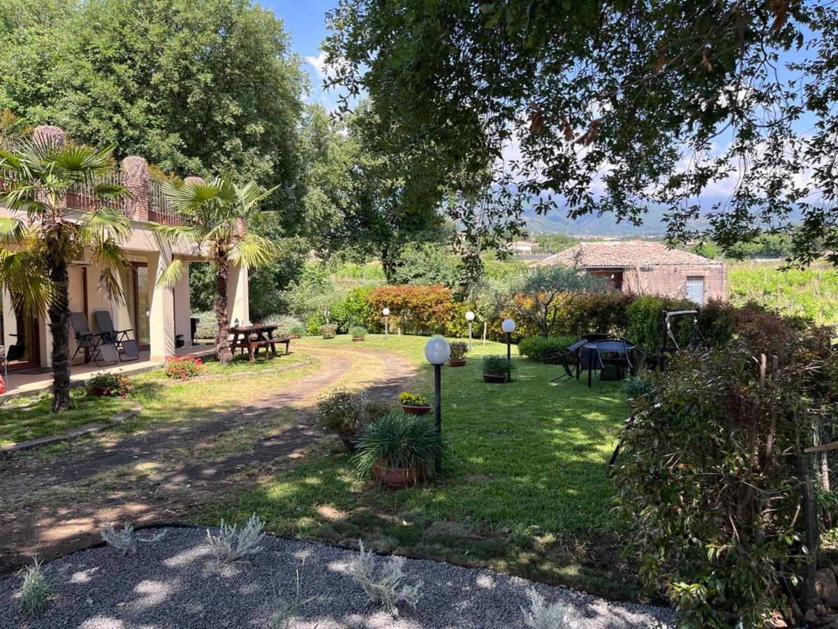 Etna Tra Le Querce Villa Santa Venerina Buitenkant foto